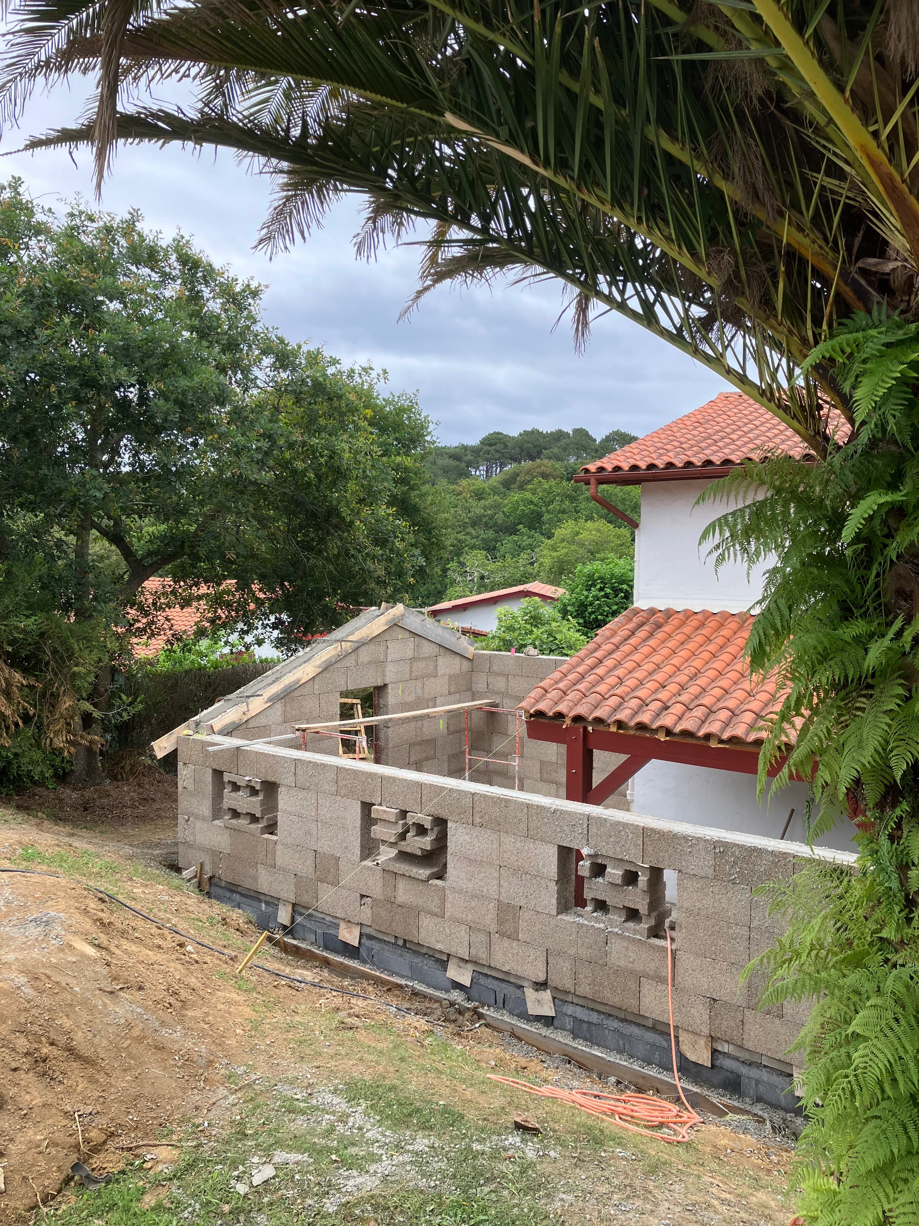 Réalisation d'un extension en briques de chanvre